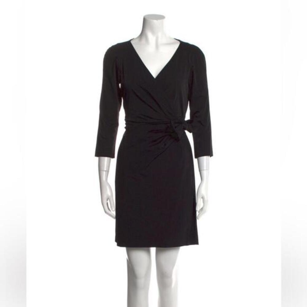 Diane von Furstenberg Black V-Neck Mini Dress
